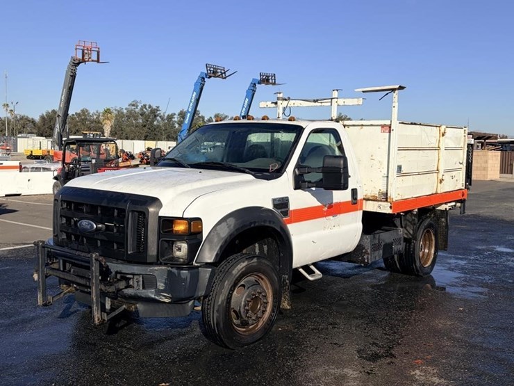 2010-ford-f450-image-1