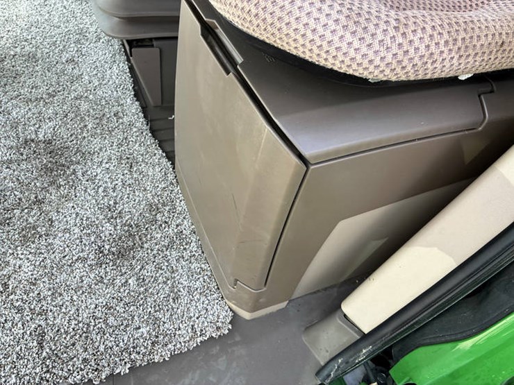 john-deere-s680-image-100