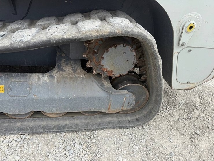 takeuchi-tl12v2-image-16