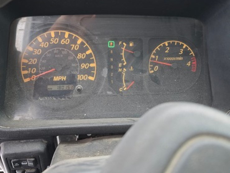 isuzu-npr-hd-image-25