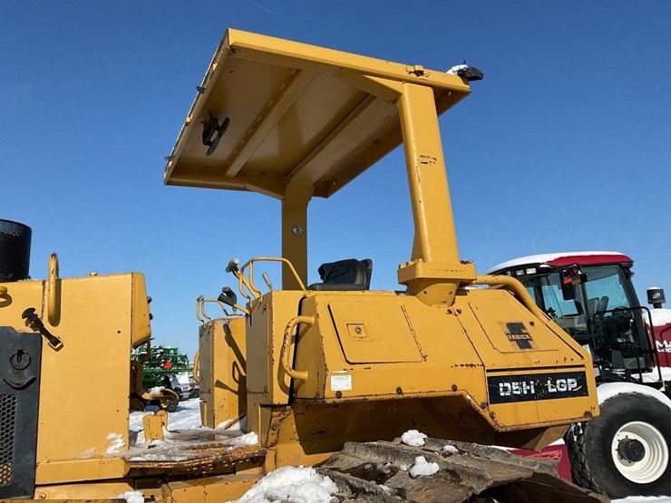 caterpillar-d5h-lgp-image-24