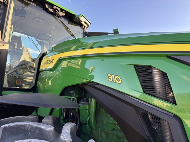 john-deere-8r-310-image-12