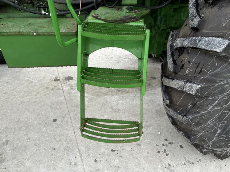 john-deere-4620-image-31