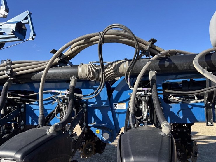 2024-kinze-5900-image-49