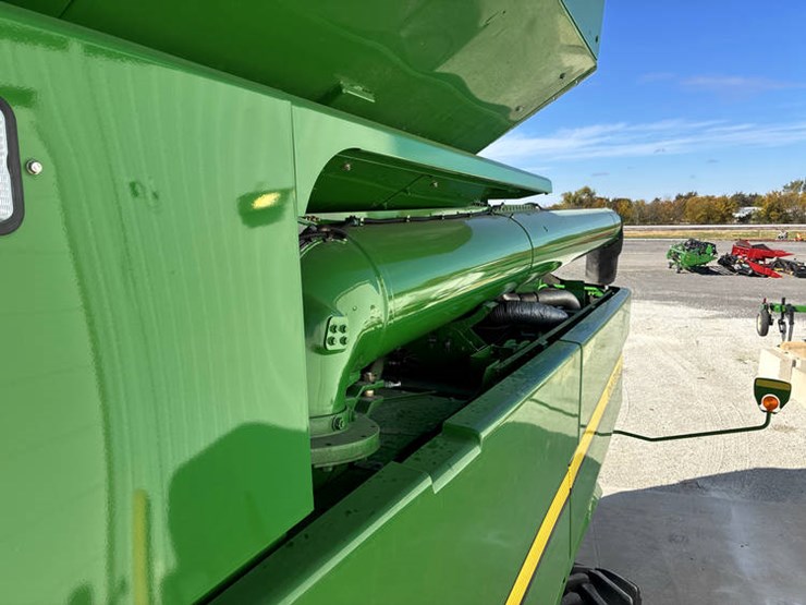 john-deere-s670-image-98