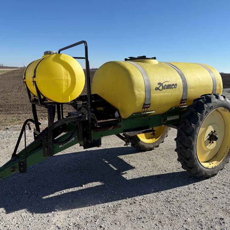 #184 • Demco Spray tank