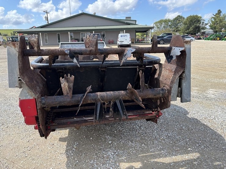 massey-ferguson-3732-image-4