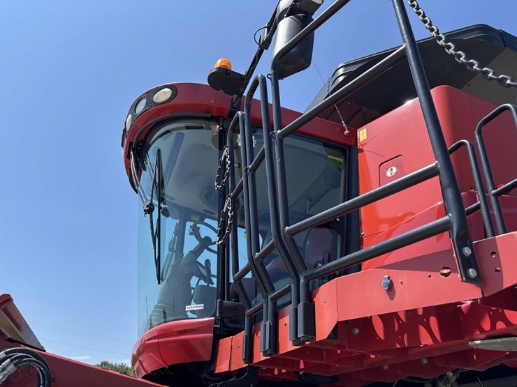 case-ih-8230-image-98