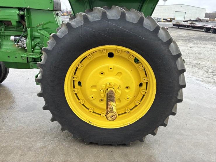 john-deere-4620-image-47