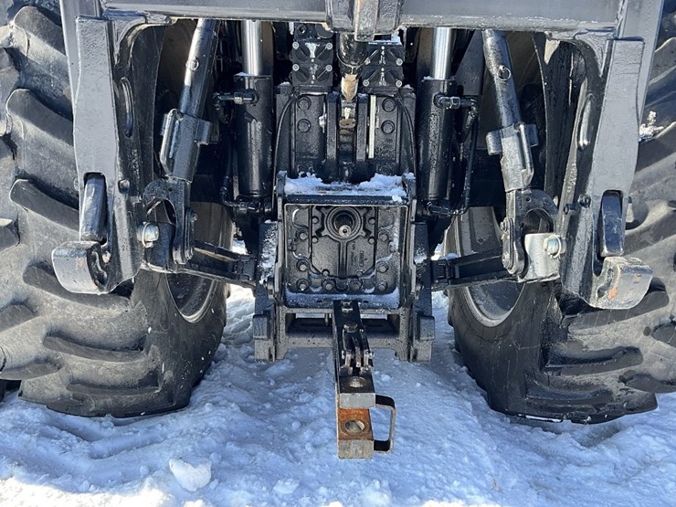 case-ih-mx270-image-16