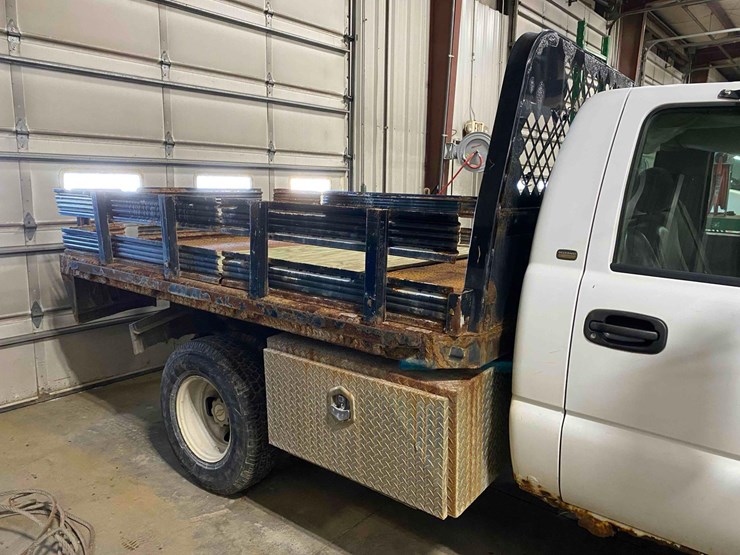 chevrolet-3500-image-10