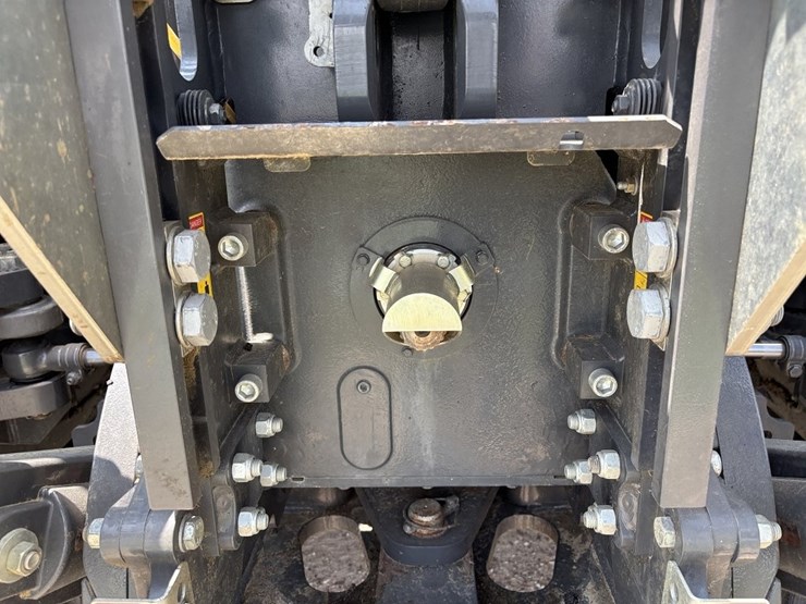 claas-xerion-5000-image-30