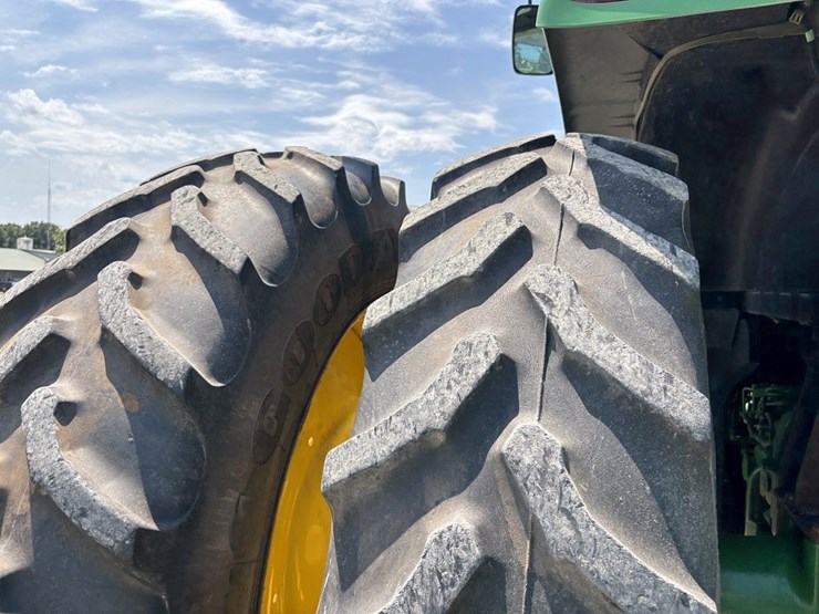 john-deere-7200r-image-28