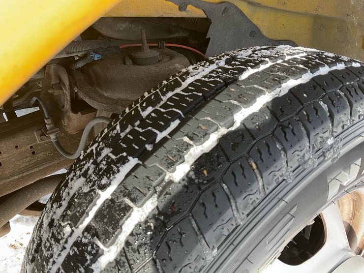 2009-chevrolet-express-3500-image-16