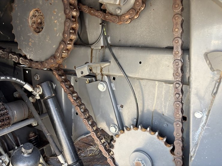 massey-ferguson-rb4180v-image-28