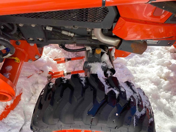 kubota-b3350hsdc-image-24