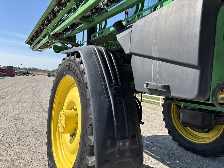 john-deere-616r-image-33