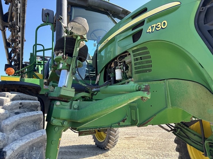 john-deere-4730-image-13