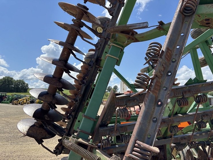 john-deere-637-image-26