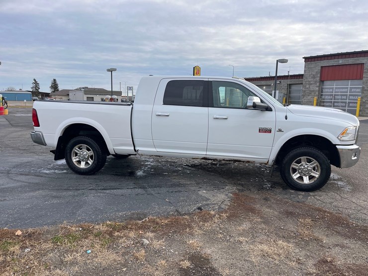 2012-dodge-2500-image-34