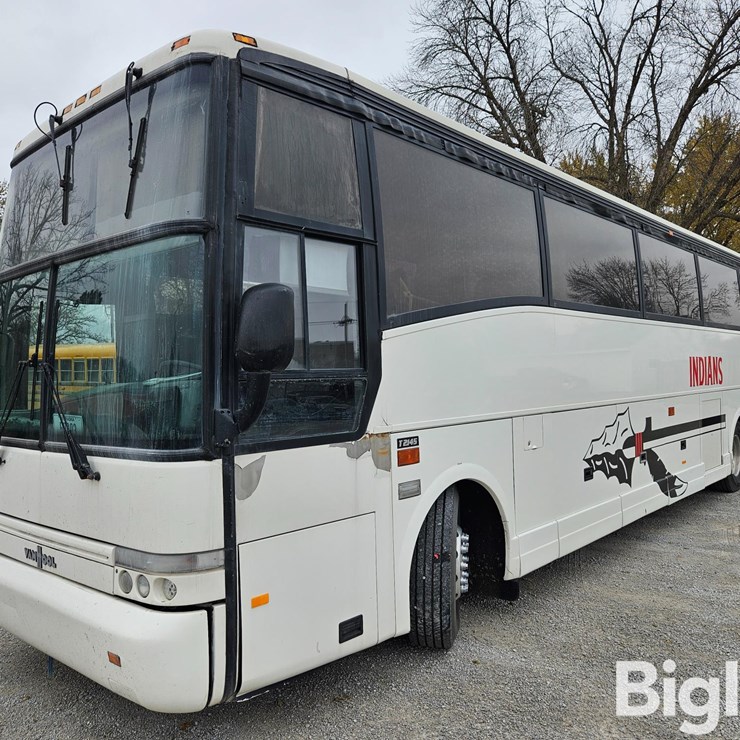 2000 VANHOOL T2100