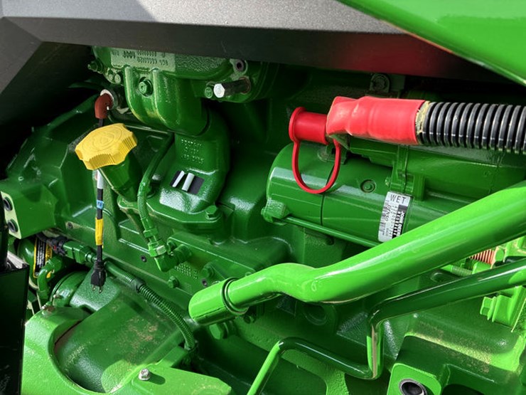 john-deere-8r-370-image-43
