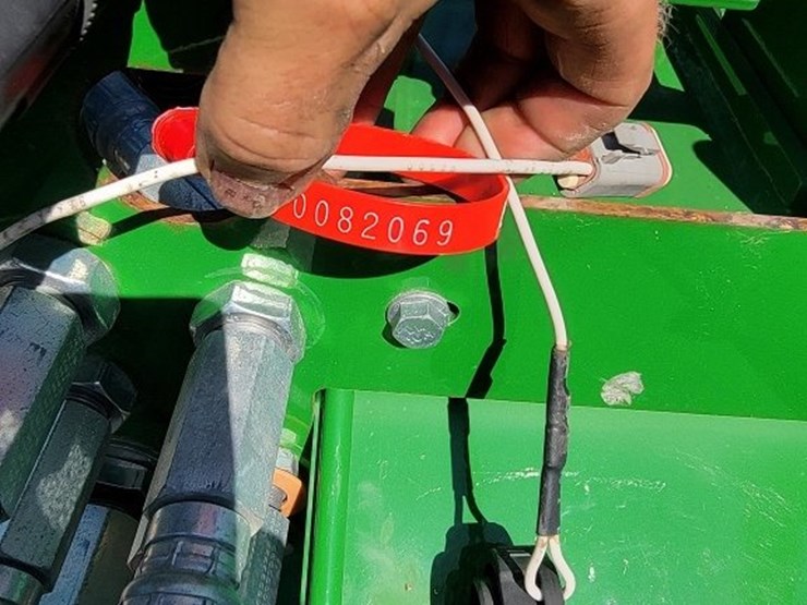 2017-john-deere-1775nt-image-67