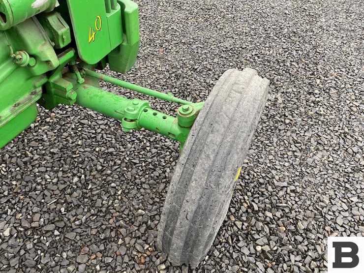 john-deere-40-image-28