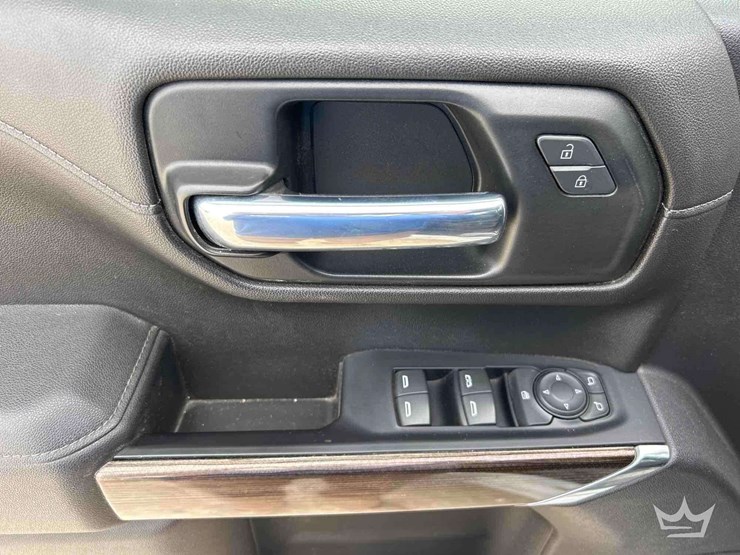 2021-chevrolet-silverado-1500-image-12