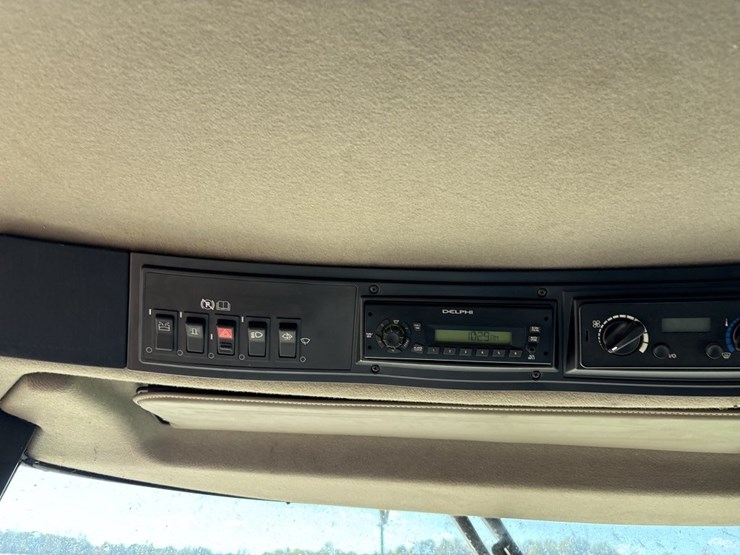 case-ih-6088-image-89