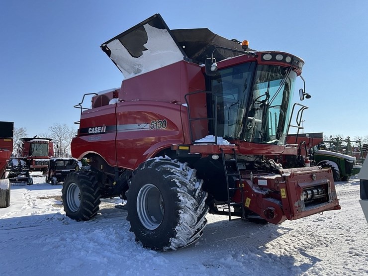 case-ih-5130-image-3