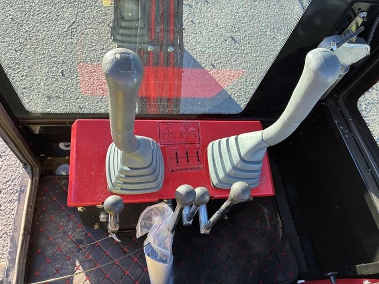 2025-miva-vc13c-excavator-image-20