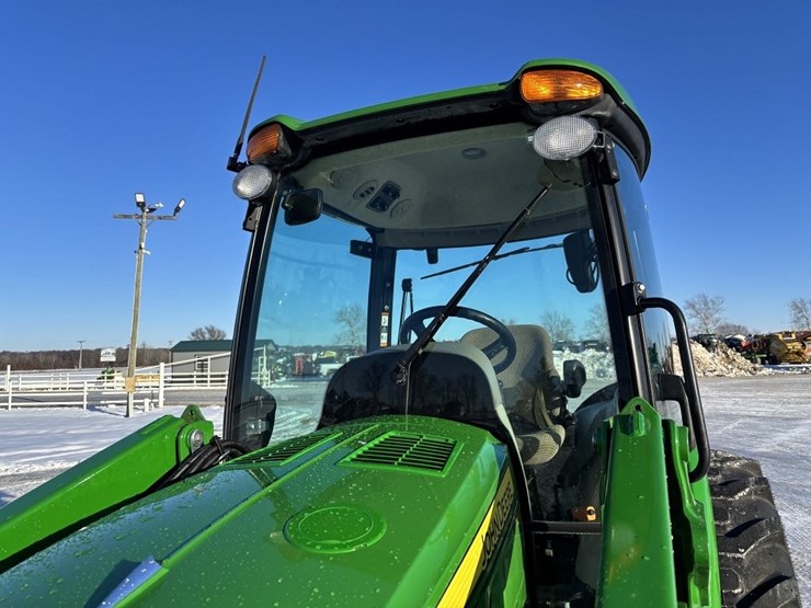 john-deere-4066r-image-36