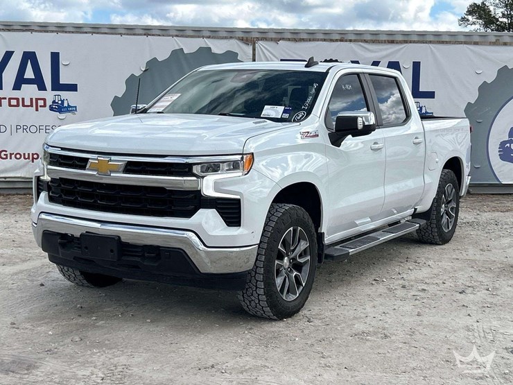 2023-chevrolet-1500-image-1