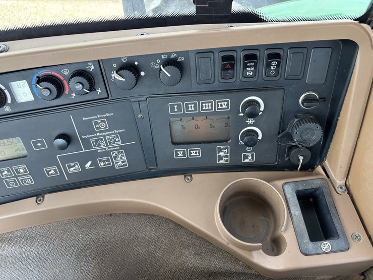 john-deere-8430-image-43