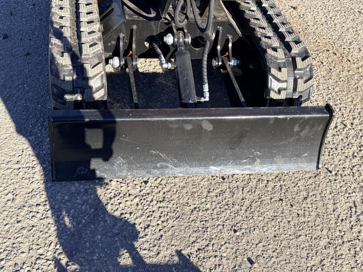 2025-vicsec-vc13-excavator-image-5