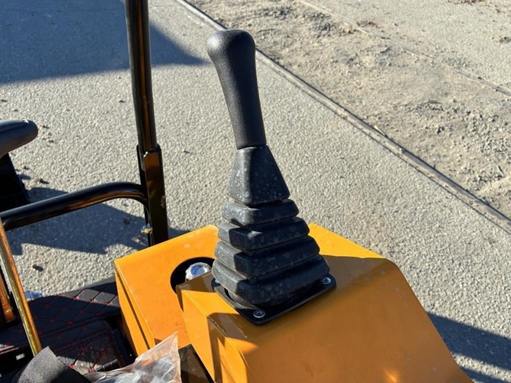 2025-vicsec-vc15-excavator-image-18