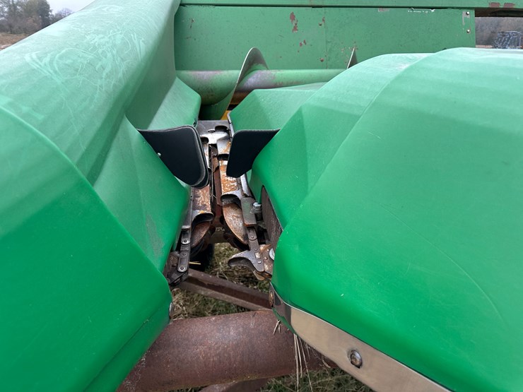 john-deere-644-image-28