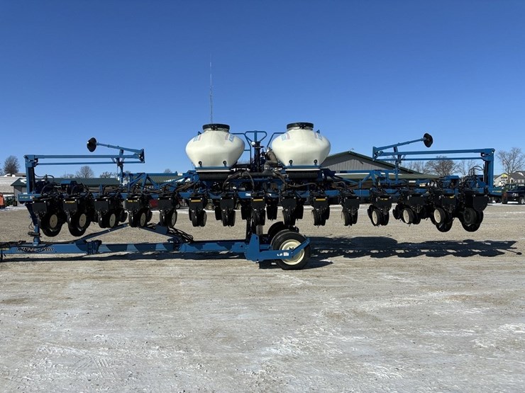 kinze-3600-image-2