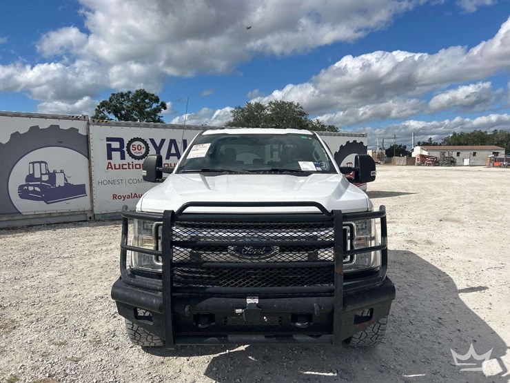 2018-ford-f250-image-22