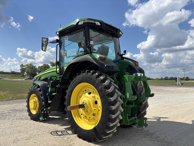 john-deere-8r-250-image-3