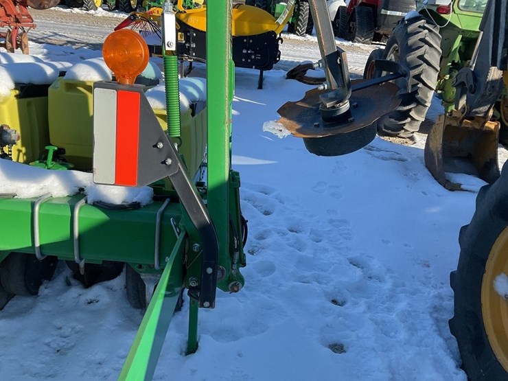 john-deere-1785-image-7