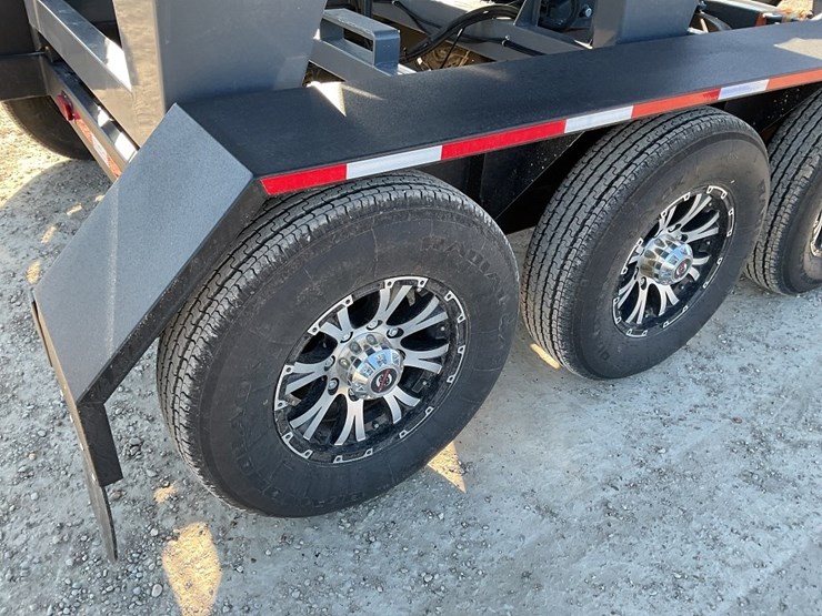 2024-meridian-375rt-image-17