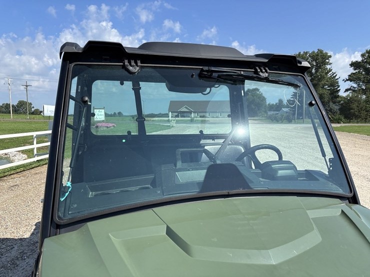 john-deere-gator-image-12