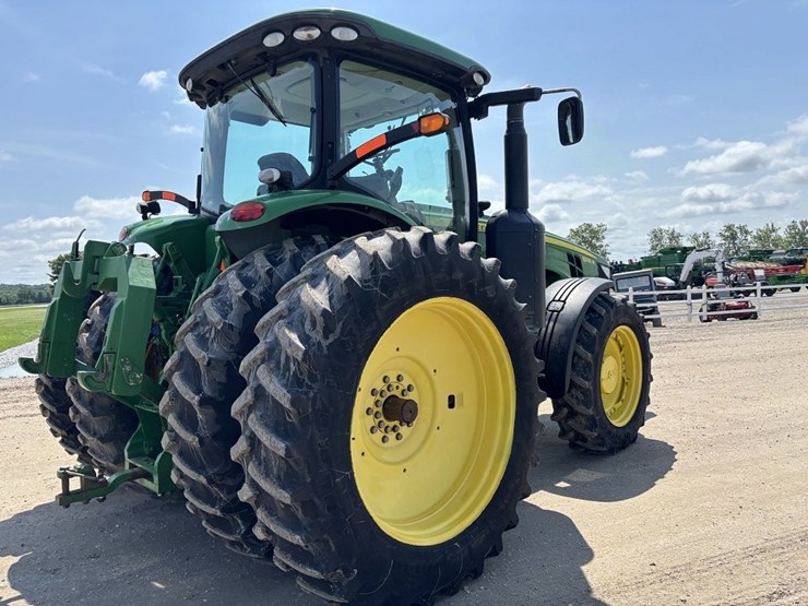 john-deere-8335r-image-5