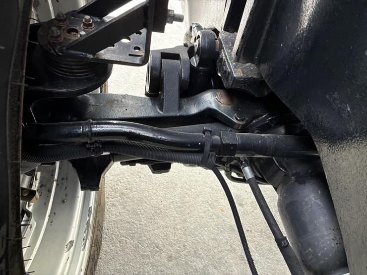 case-ih-magnum-315-image-38