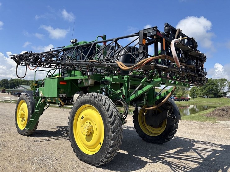 john-deere-4720-image-3