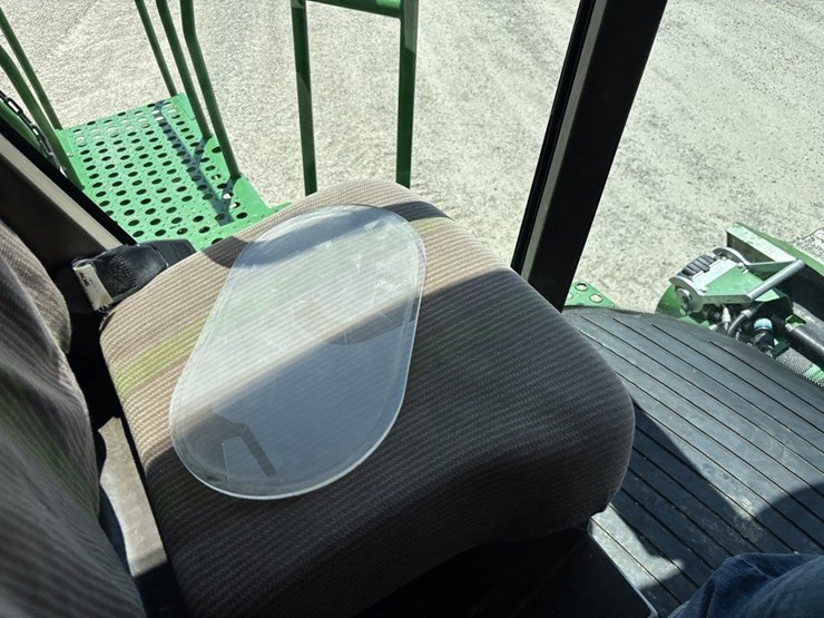 john-deere-3000-image-58