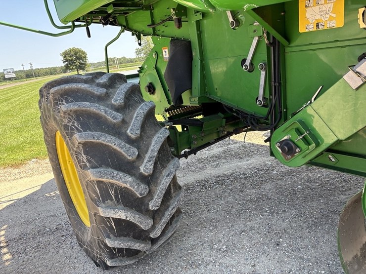 john-deere-3000-image-25