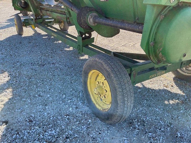 john-deere-1025-image-3